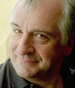 Douglas Adams, auteur du Guide du voyageur galactique